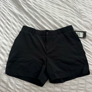 Under Armour black golf shorts